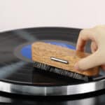Goka Wooden Carbon Fibre Record Brush