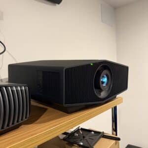Sony VPL-XW5000 Projector