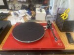 Rega Planar 3 Red