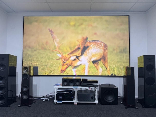 BenQ W5800 4K Laser Home Cinema Projector - Image 11