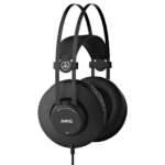 AKG K52