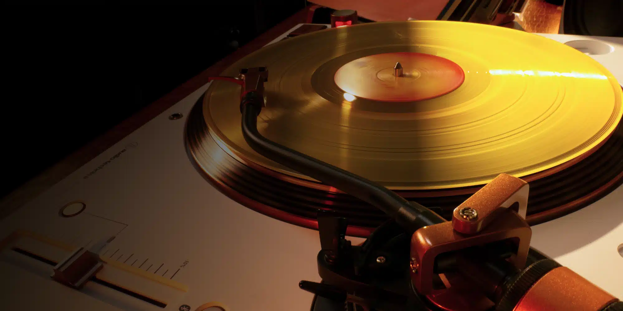 Audio-Technica AT-LP120XBT-USB White & Bronze Direct Drive Turntable - Limited Edition - Image 3