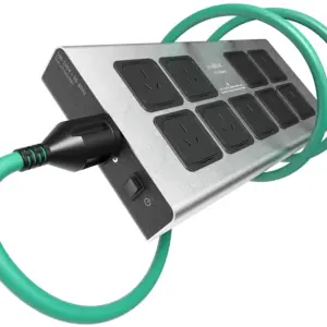 IsoTek V5 Corvus 9-Way Power Cleaning And Distribution Board